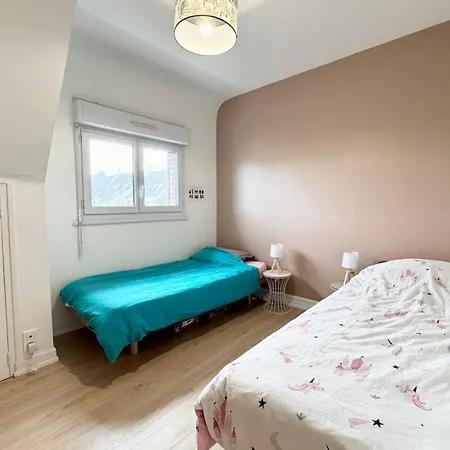Prázdninový dům Spacieuse Maison - Jardin - 5min Des Plages *