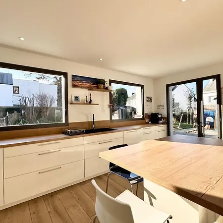 Spacieuse Maison - Jardin - 5min Des Plages Prázdninový dům *