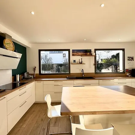 Spacieuse Maison - Jardin - 5min Des Plages Prázdninový dům
